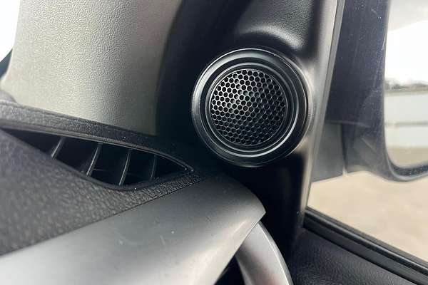 2018 Toyota Hilux SR5 GUN126R 4X4