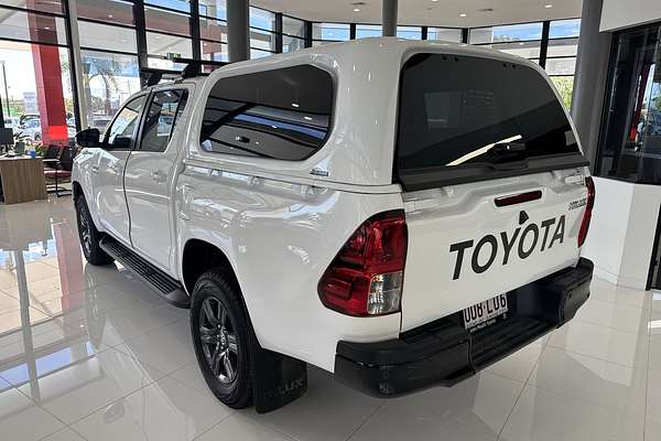 2024 Toyota Hilux SR GUN126R 4X4