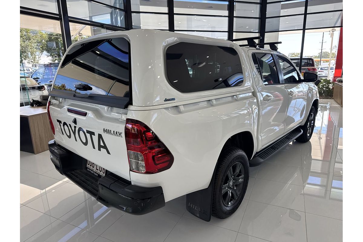 2024 Toyota Hilux SR GUN126R 4X4
