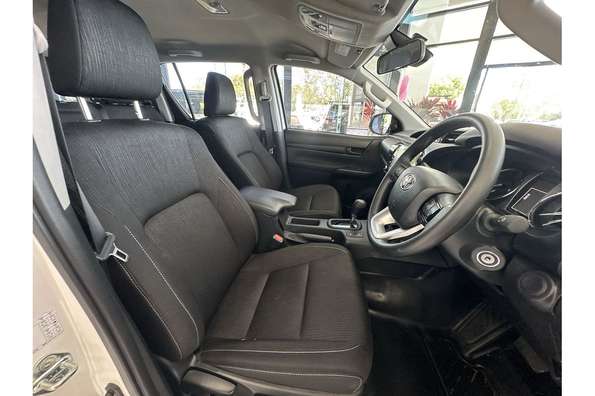 2024 Toyota Hilux SR GUN126R 4X4