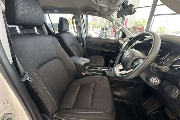 2024 Toyota Hilux SR GUN126R 4X4