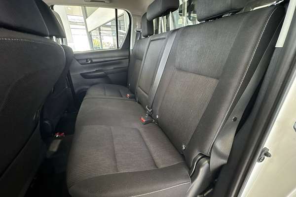 2024 Toyota Hilux SR GUN126R 4X4