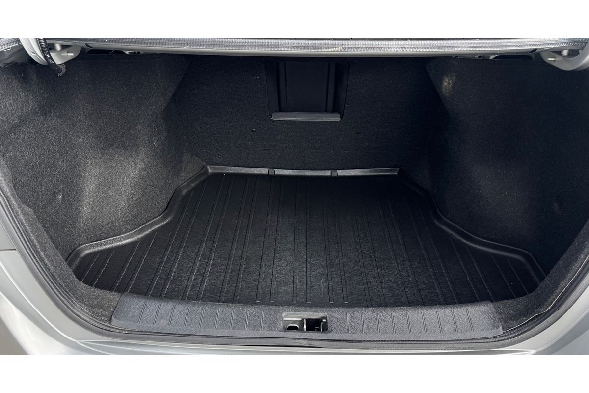 2015 Nissan Pulsar ST B17 Series 2