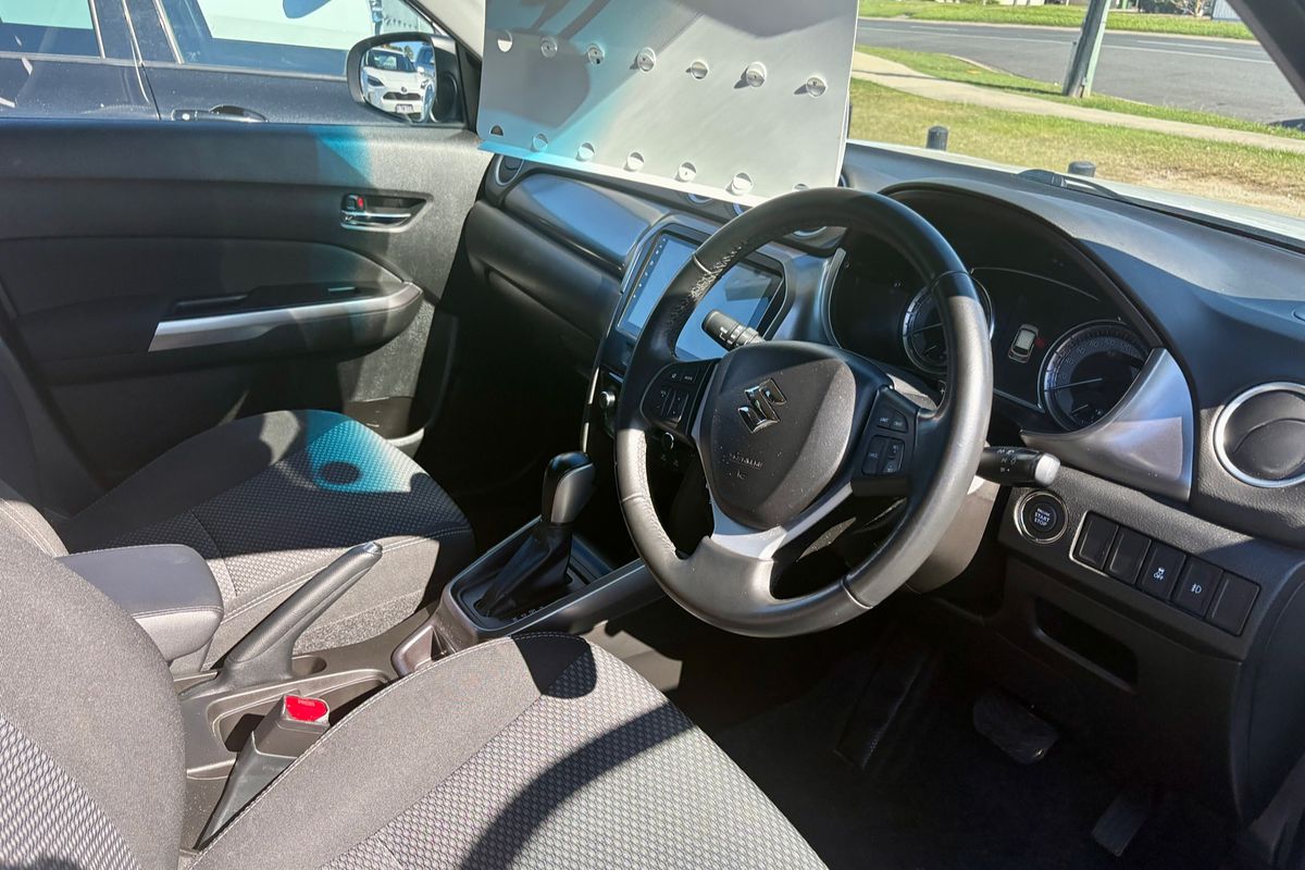 2022 Suzuki Vitara LY Series II