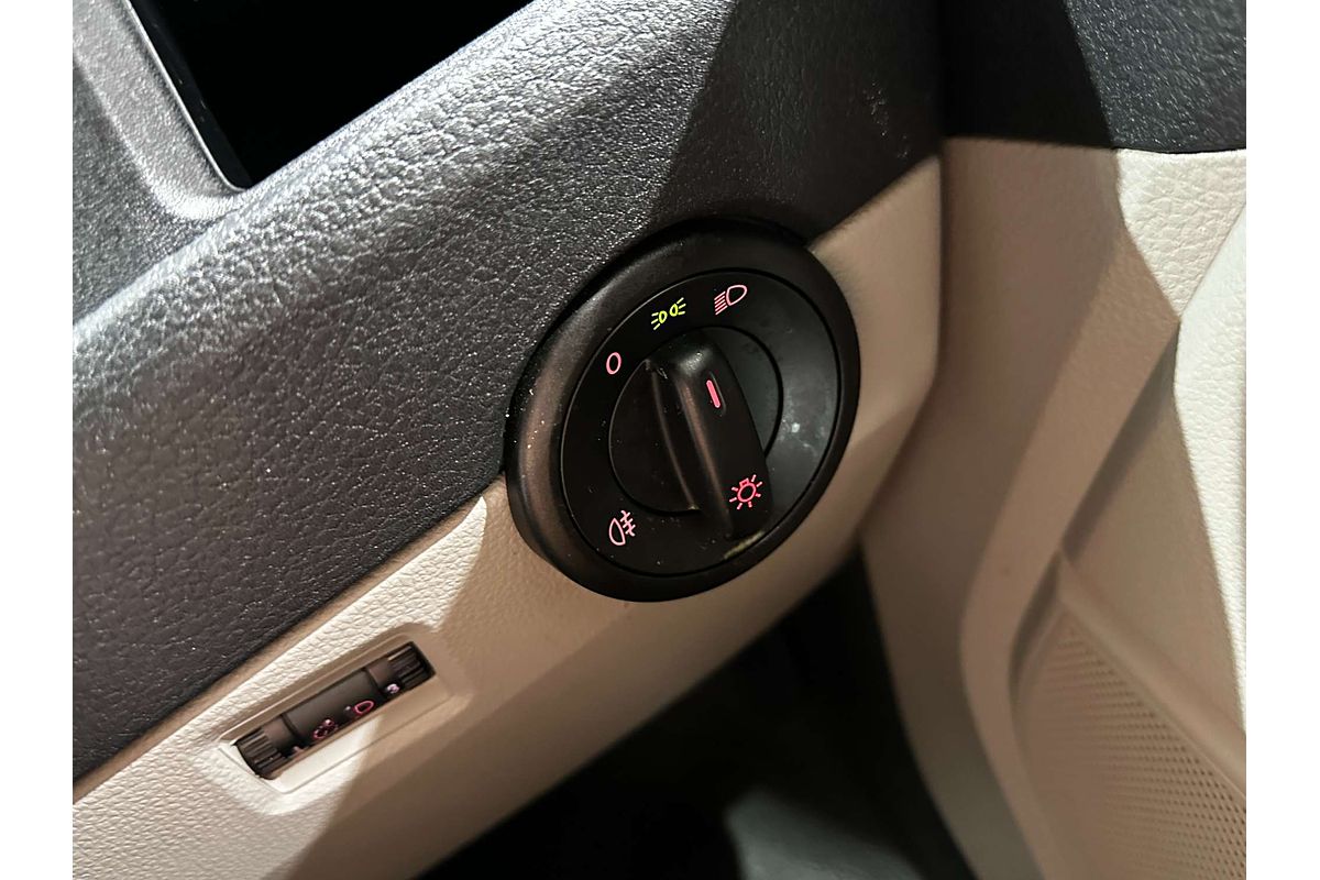 2019 Volkswagen Transporter TDI340 T6 SWB