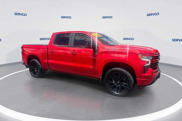 2022 Chevrolet Silverado RST