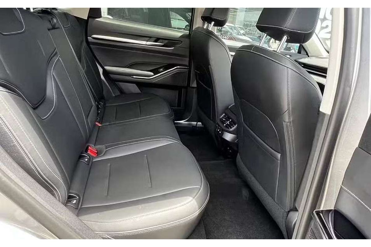2025 GWM Haval H6 Lux B01
