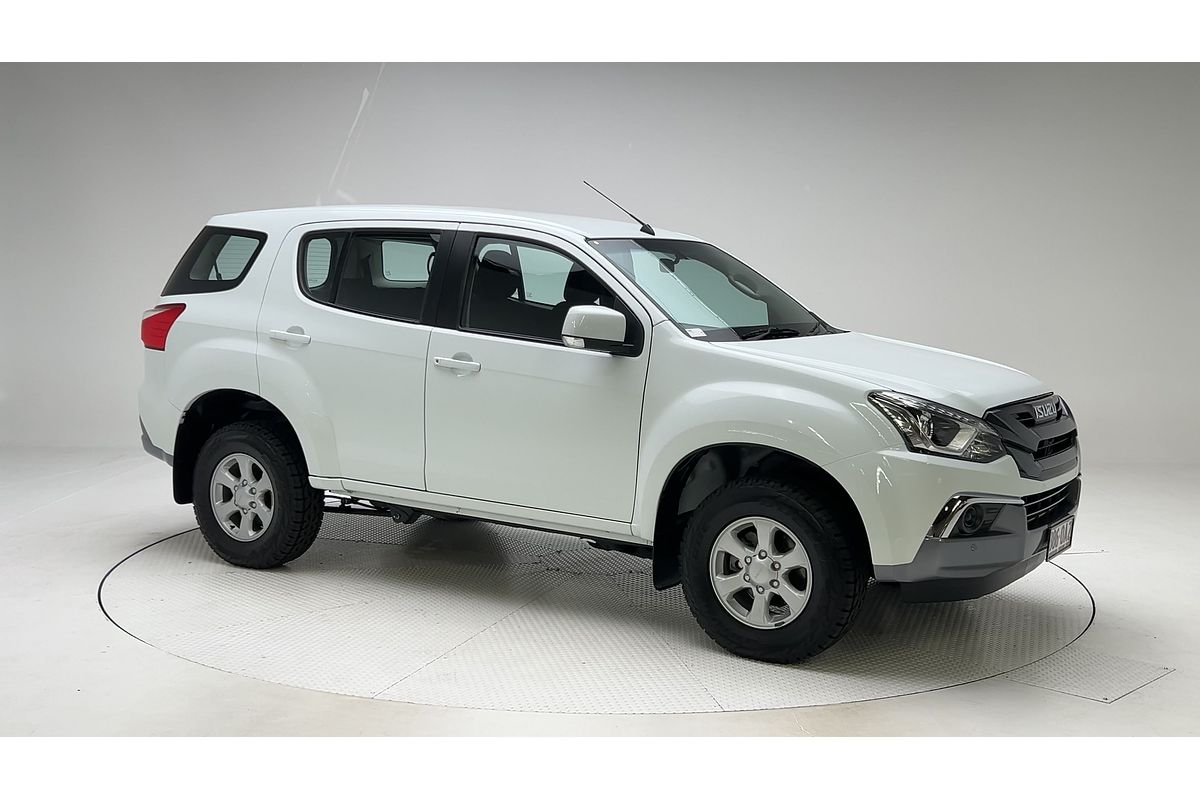 2021 Isuzu MU-X LS-M