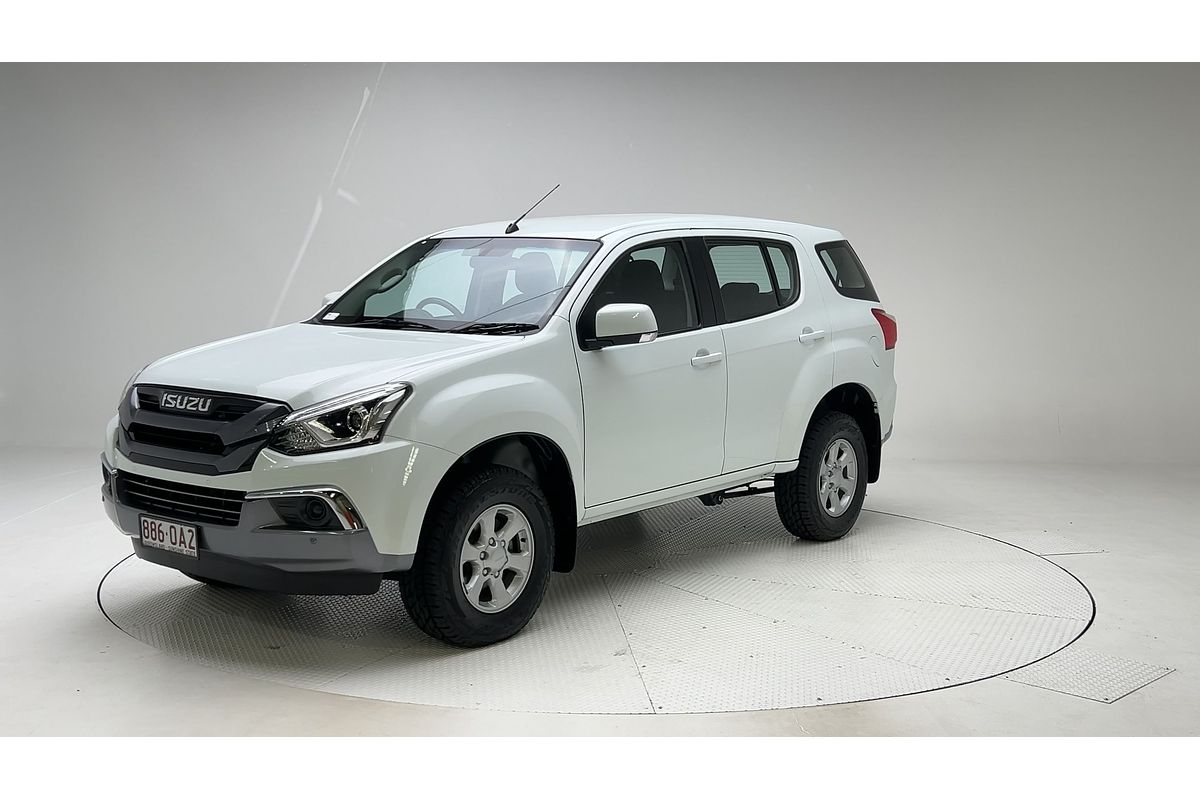 2021 Isuzu MU-X LS-M