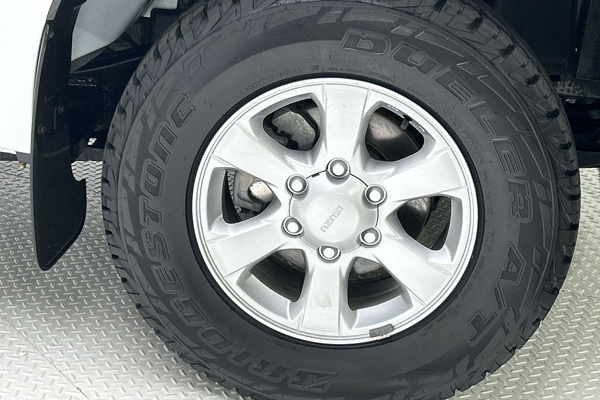 2021 Isuzu MU-X LS-M
