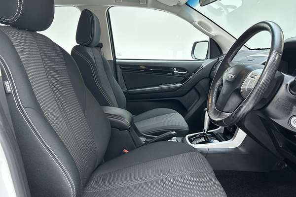 2021 Isuzu MU-X LS-M