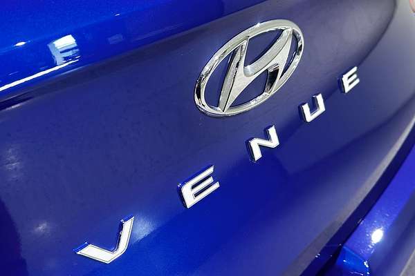 2023 Hyundai Venue Elite QX.V5