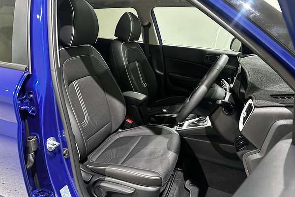 2023 Hyundai Venue Elite QX.V5