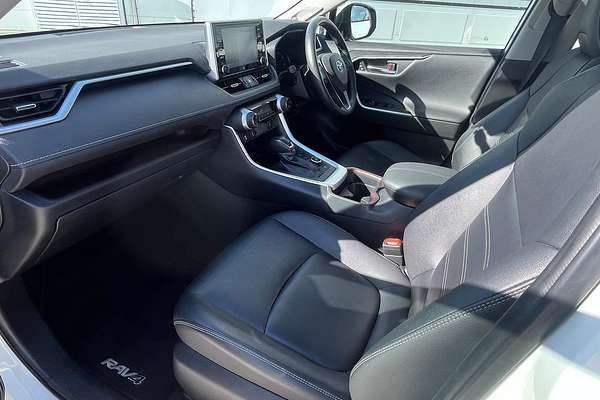 2020 Toyota RAV4 Cruiser AXAH54R