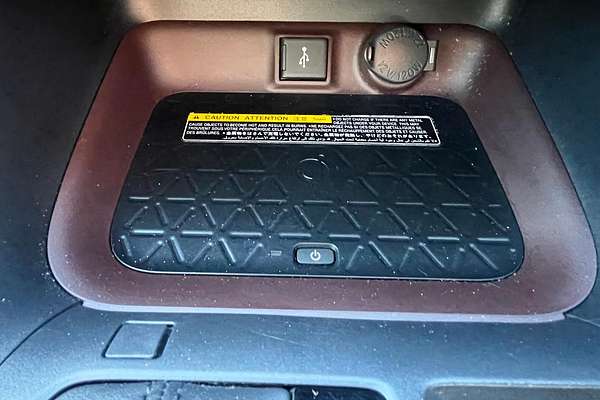 2020 Toyota RAV4 Cruiser AXAH54R