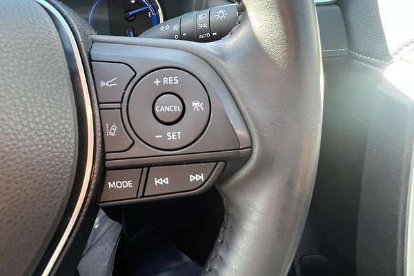 2020 Toyota RAV4 Cruiser AXAH54R