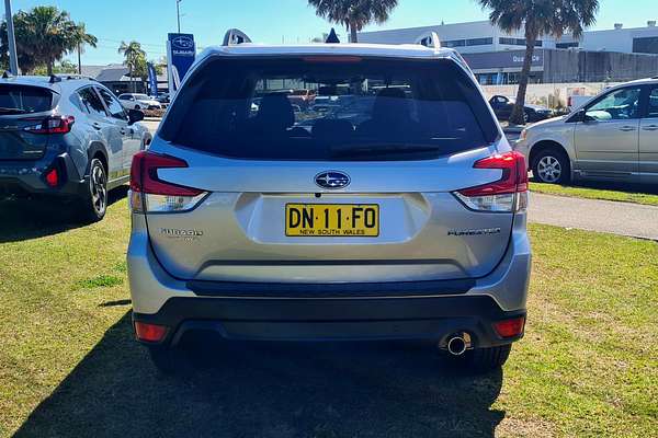 2025 Subaru Forester 2.5i Premium S5