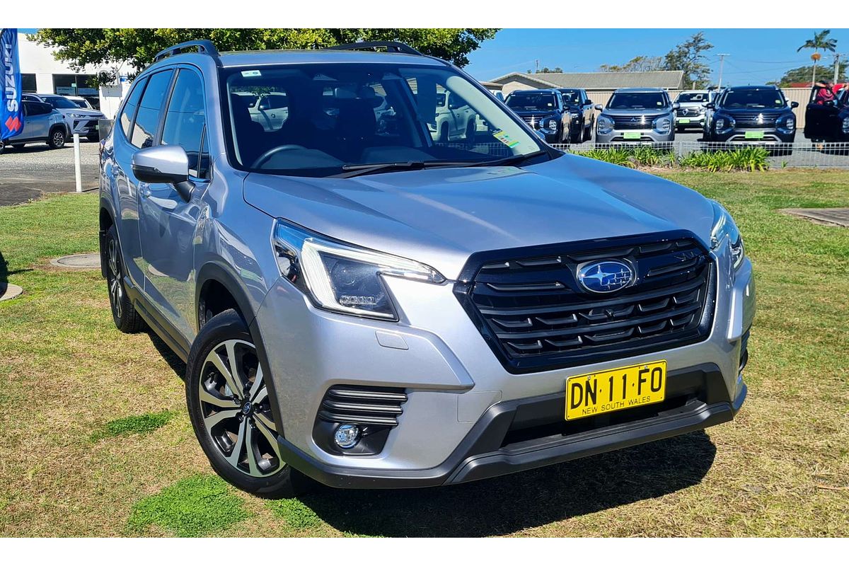 2025 Subaru Forester 2.5i Premium S5