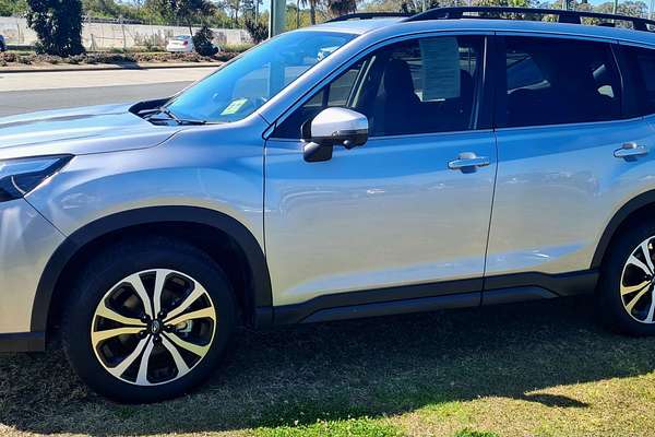 2025 Subaru Forester 2.5i Premium S5