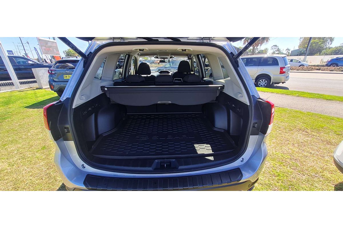 2025 Subaru Forester 2.5i Premium S5