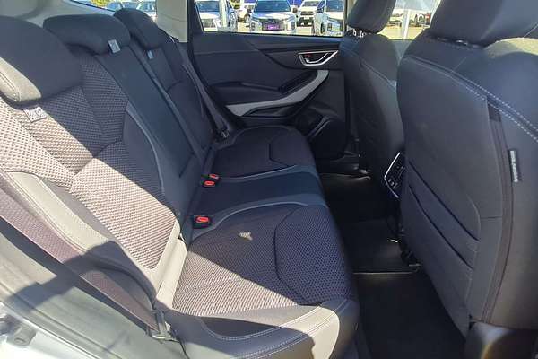 2025 Subaru Forester 2.5i Premium S5