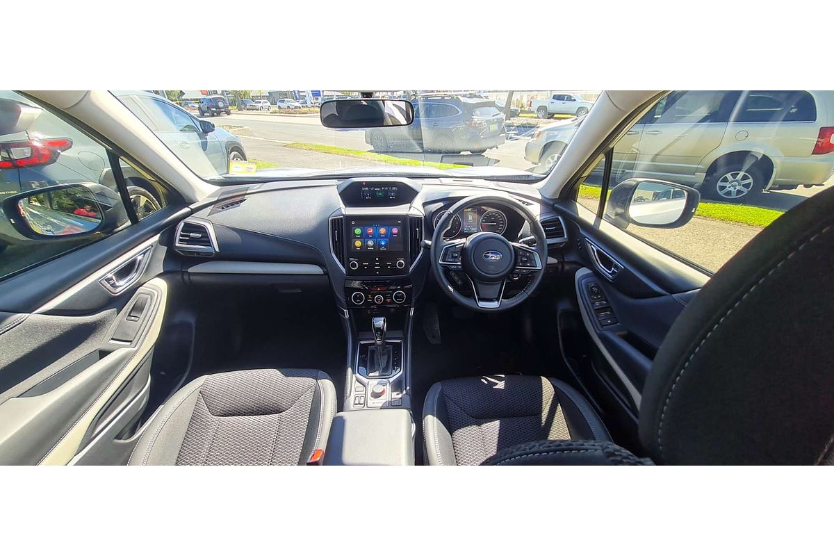 2025 Subaru Forester 2.5i Premium S5