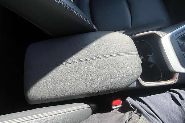 2020 Toyota RAV4 Cruiser AXAH54R