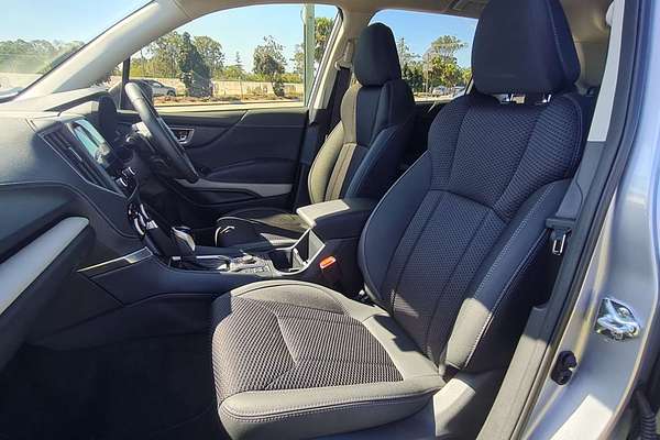2025 Subaru Forester 2.5i Premium S5