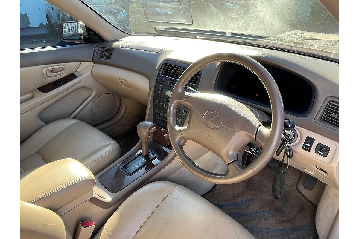 1997 Lexus ES ES300 LXS MCV20R