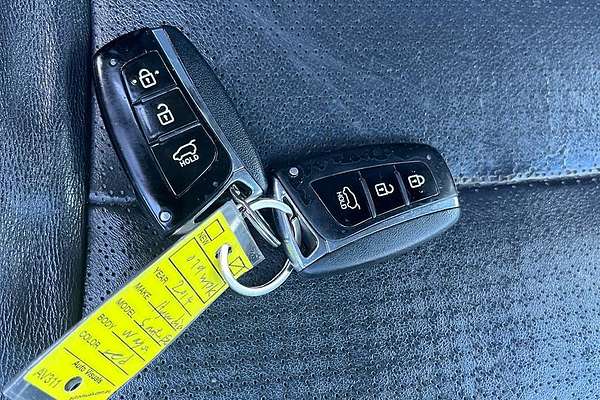 2014 Hyundai Santa Fe Highlander DM