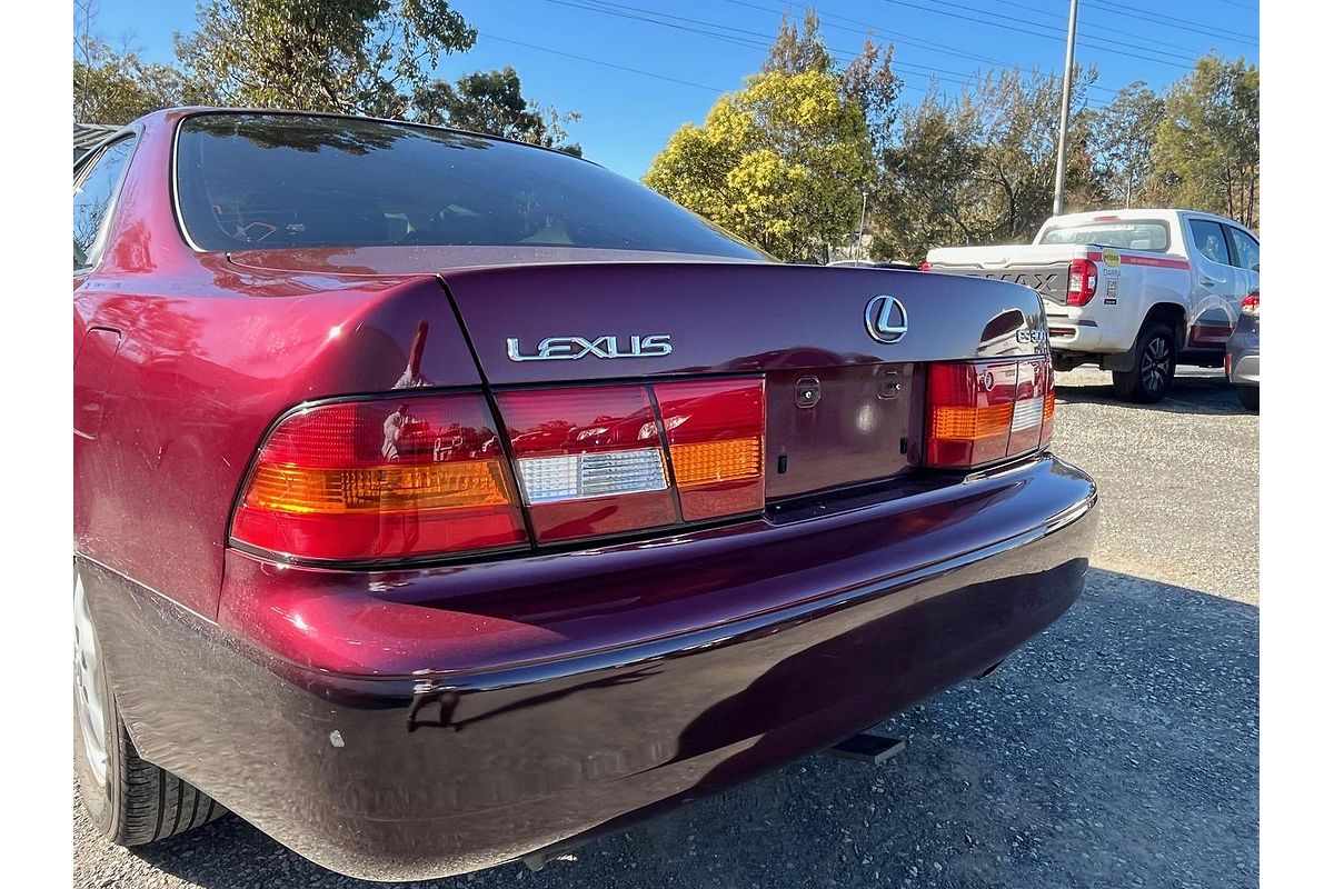 1997 Lexus ES ES300 LXS MCV20R