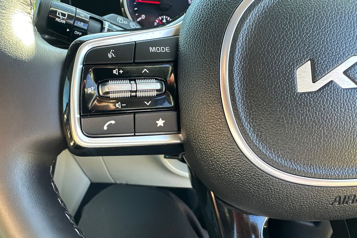 2022 Kia Carnival Platinum KA4