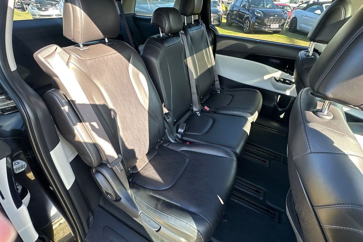 2022 Kia Carnival Platinum KA4