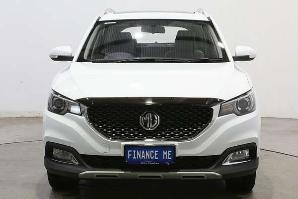 2023 MG ZS Essence AZS1