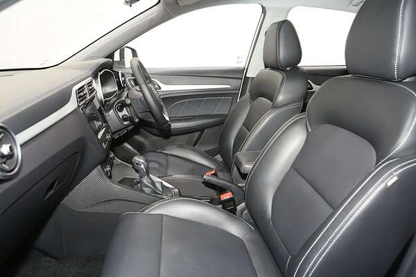 2023 MG ZS Essence AZS1