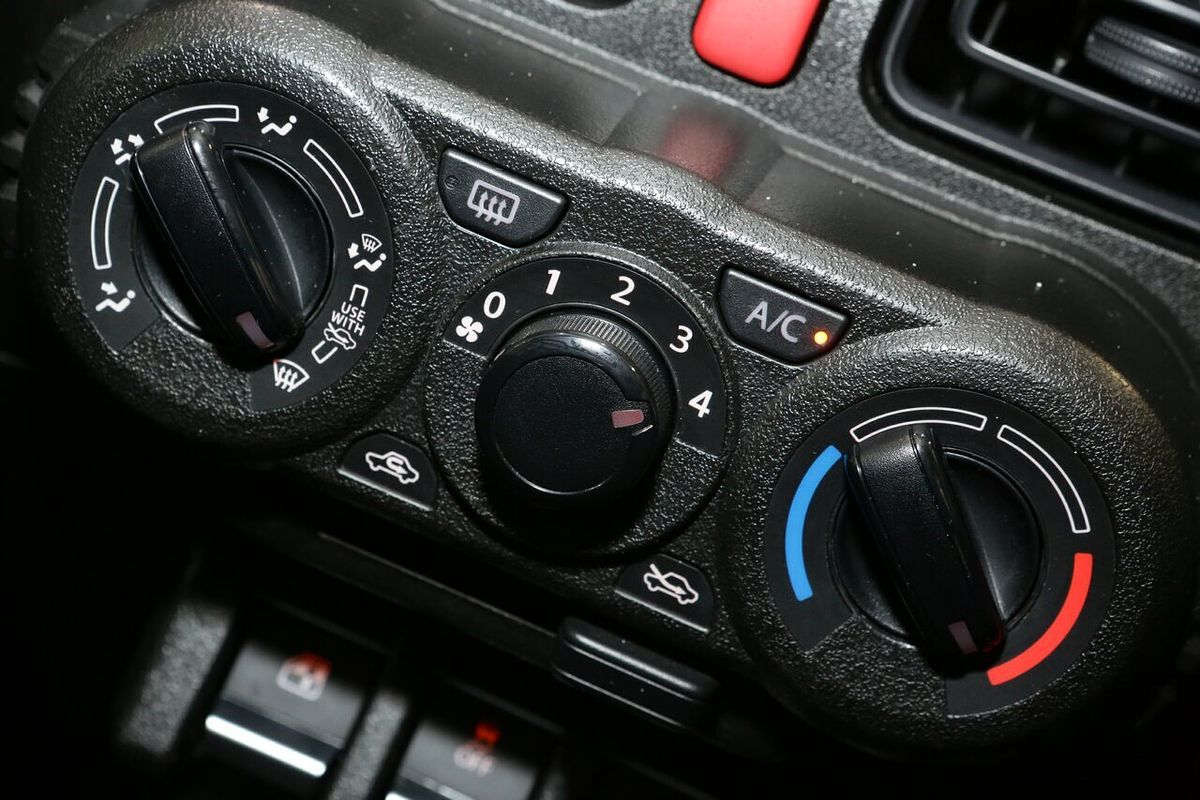 2023 Suzuki Jimny Lite GJ