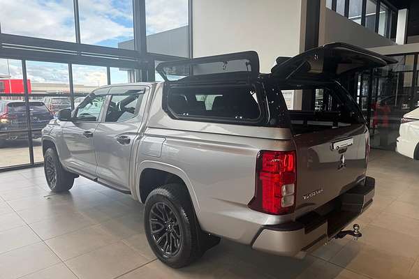 2024 Mitsubishi Triton GLX MV 4X4