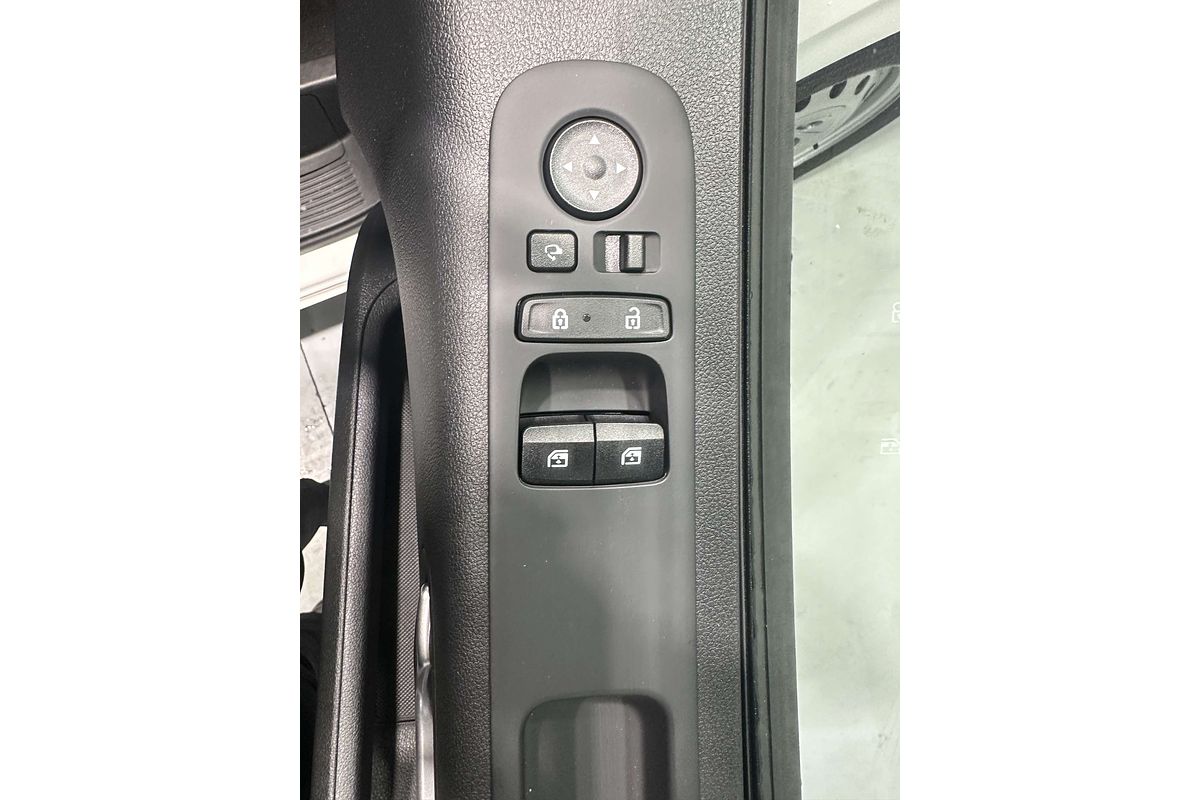 2024 Hyundai STARIA LOAD  US4.V3