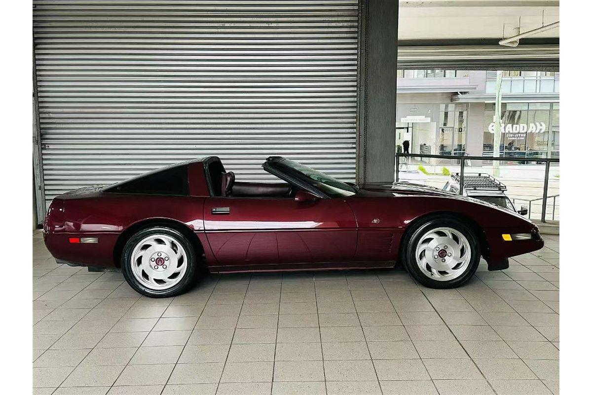 CORVETTE 40th ANNIVERSARY MANUAL