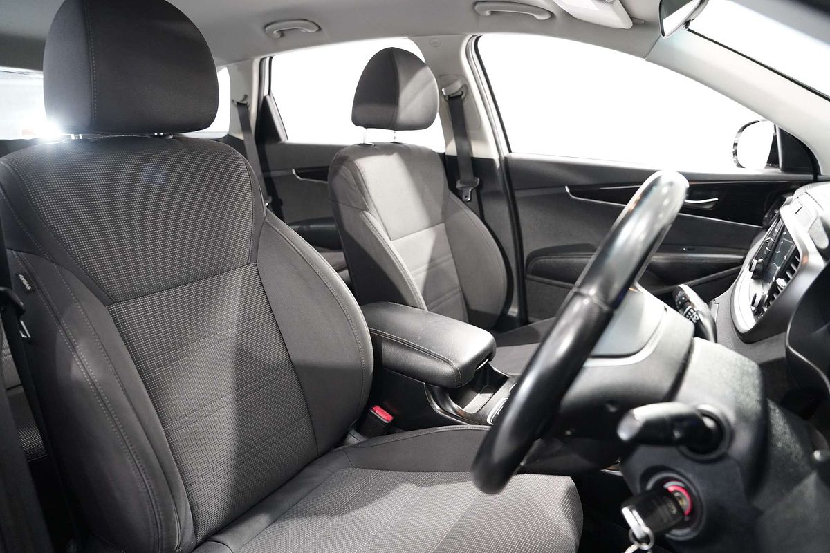 2019 Kia Sorento Si UM