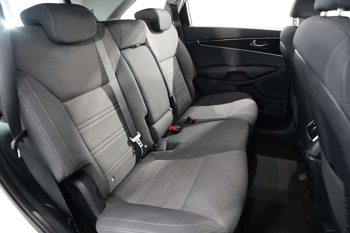 2019 Kia Sorento Si UM