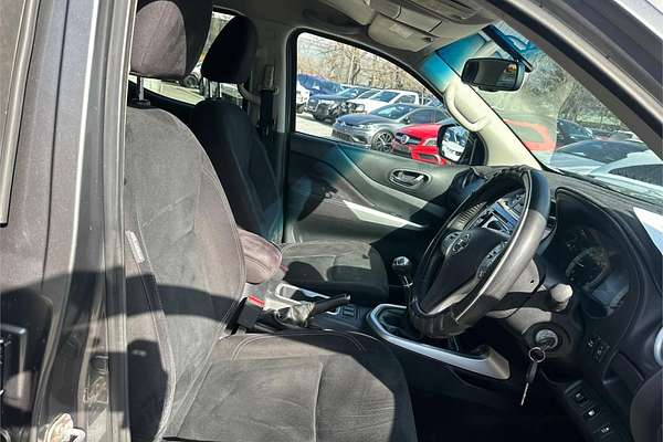 2017 Nissan Navara ST D23 Series 2 Rear Wheel Drive