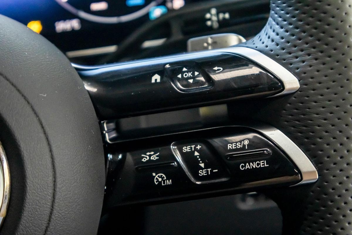 2025 Mercedes-Benz GLC-Class GLC300 C254