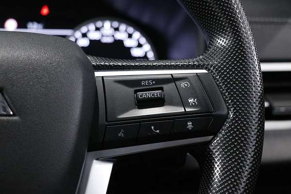 2023 Mitsubishi Outlander ES ZM
