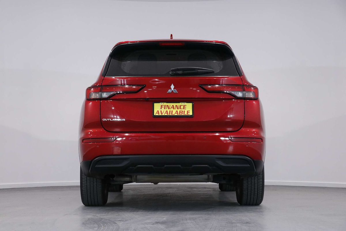 2023 Mitsubishi Outlander ES ZM