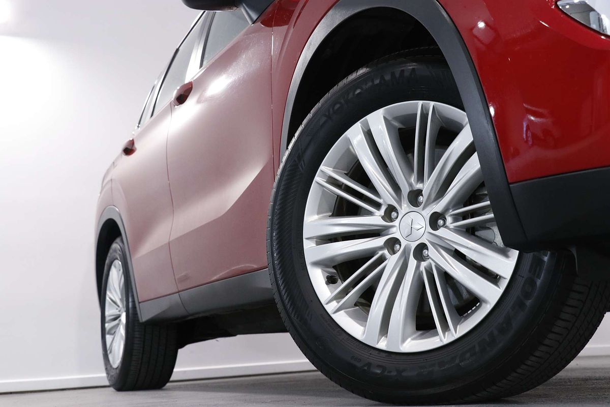 2023 Mitsubishi Outlander ES ZM