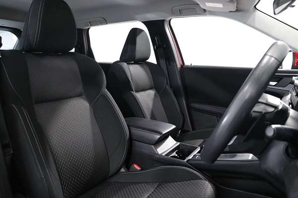 2023 Mitsubishi Outlander ES ZM