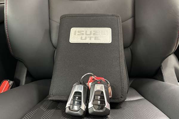 2024 Isuzu D-MAX X-TERRAIN 4X4