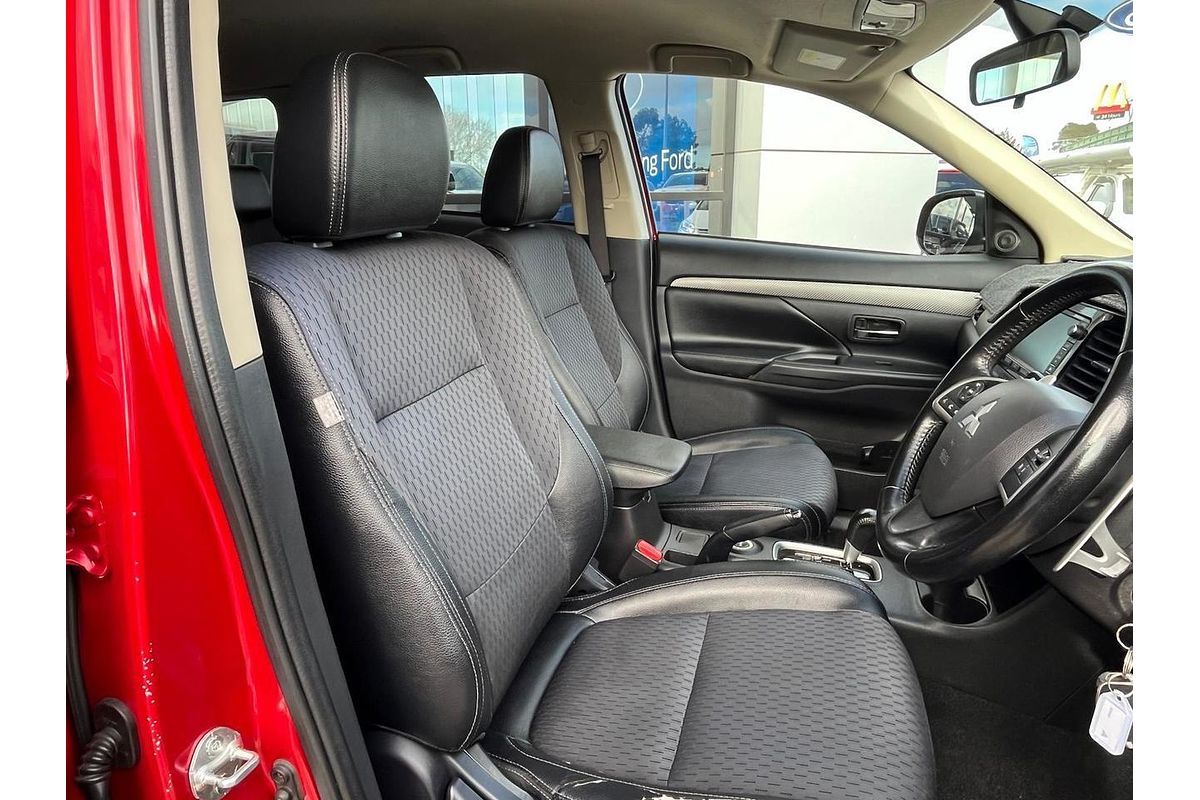 2014 Mitsubishi Outlander LS ZJ