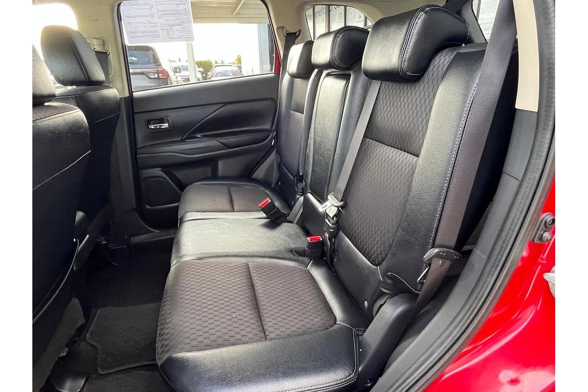 2014 Mitsubishi Outlander LS ZJ